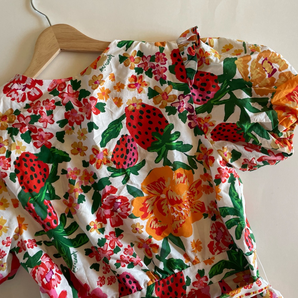 FARM Rio White Floral Cotton Romper with Pink, Orange & Green Florals - Picture 3 of 13
